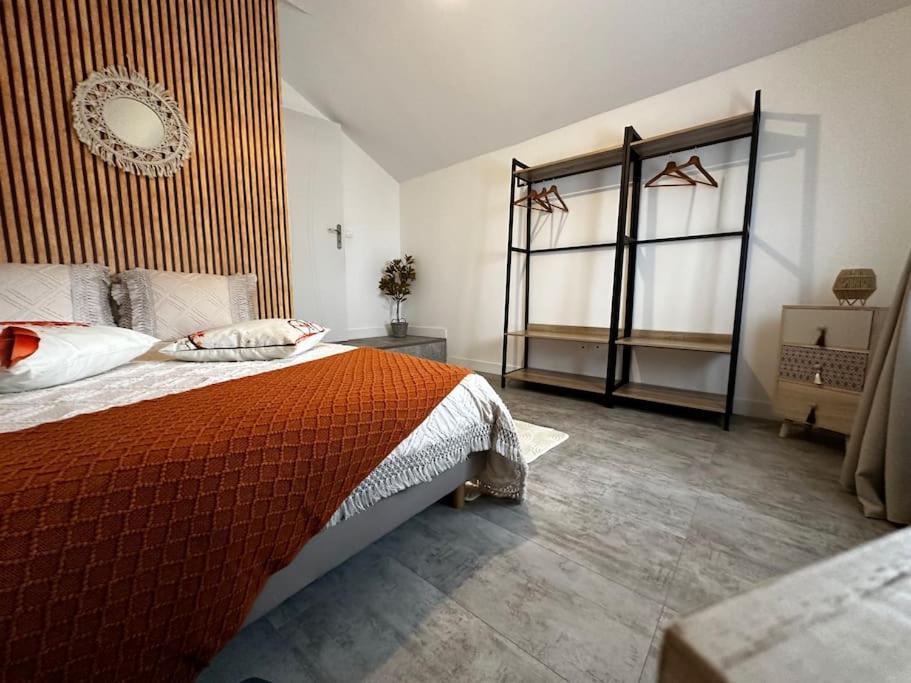 Charme, Poutres Et Elegance Apartment Chartres Bagian luar foto