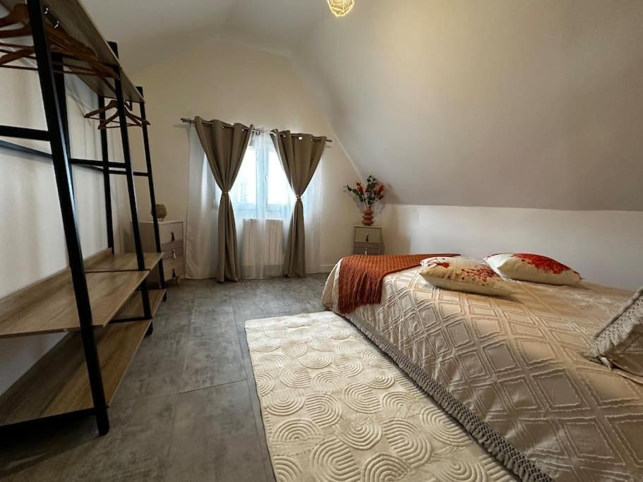 Charme, Poutres Et Elegance Apartment Chartres Bagian luar foto